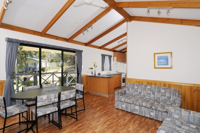 Metung Holiday Villas Buitenkant foto